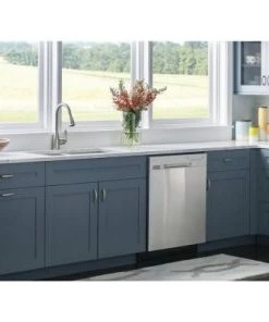 Faucets Moen Kaden Single-Handle Pull-Down Sprayer Kitchen Faucet With Reflex In Spot Resist Stainless