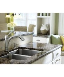 Moen Walden Single-Handle Pull-Out Sprayer Kitchen Faucet With Microban Protection In Spot Resist Stainless Sinks